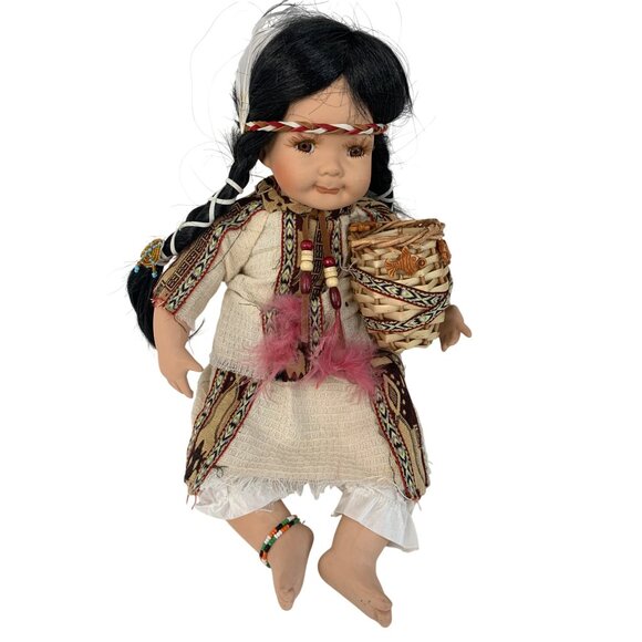 VTG 80s Handmade Native American Ceramic Display Doll Fish Basket Braids 8705 - Picture 13 of 13